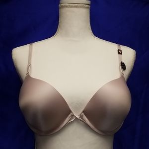 Victoria's Secret 36-B Pale Pink Bombshell Bra